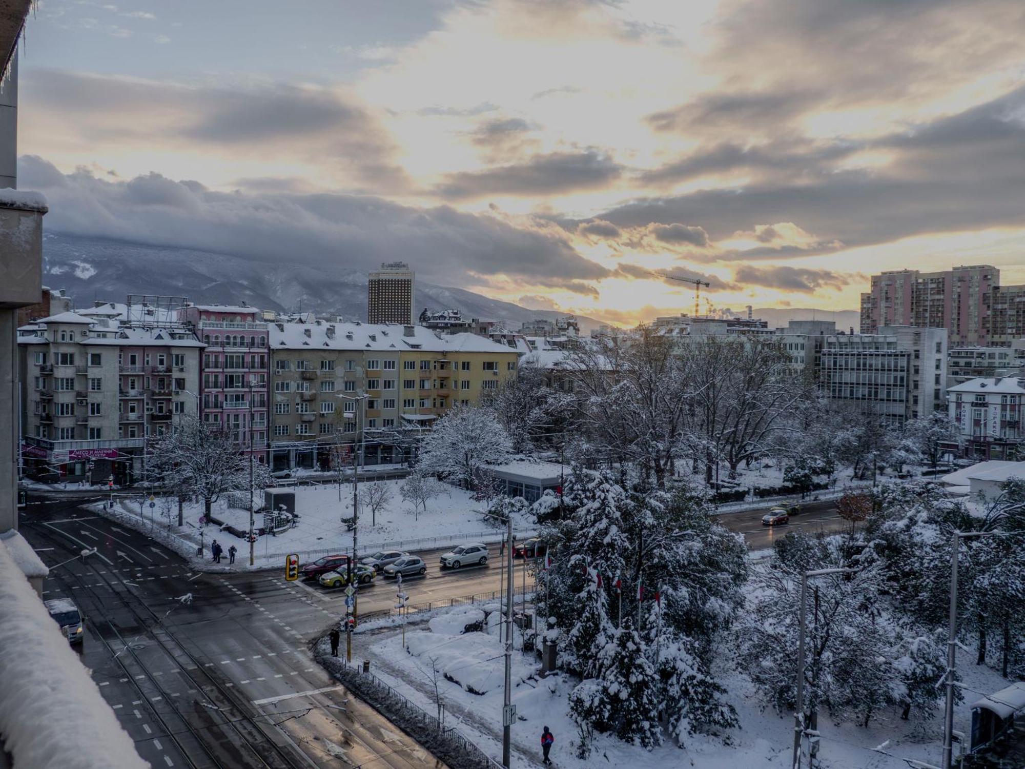 Central Apartment Parking Two Bedrooms Sky Terrace Sofia Exterior foto